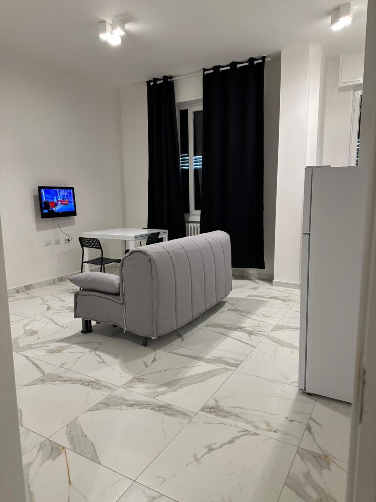 Jcube Apartments Bocconi Milano Екстериор снимка