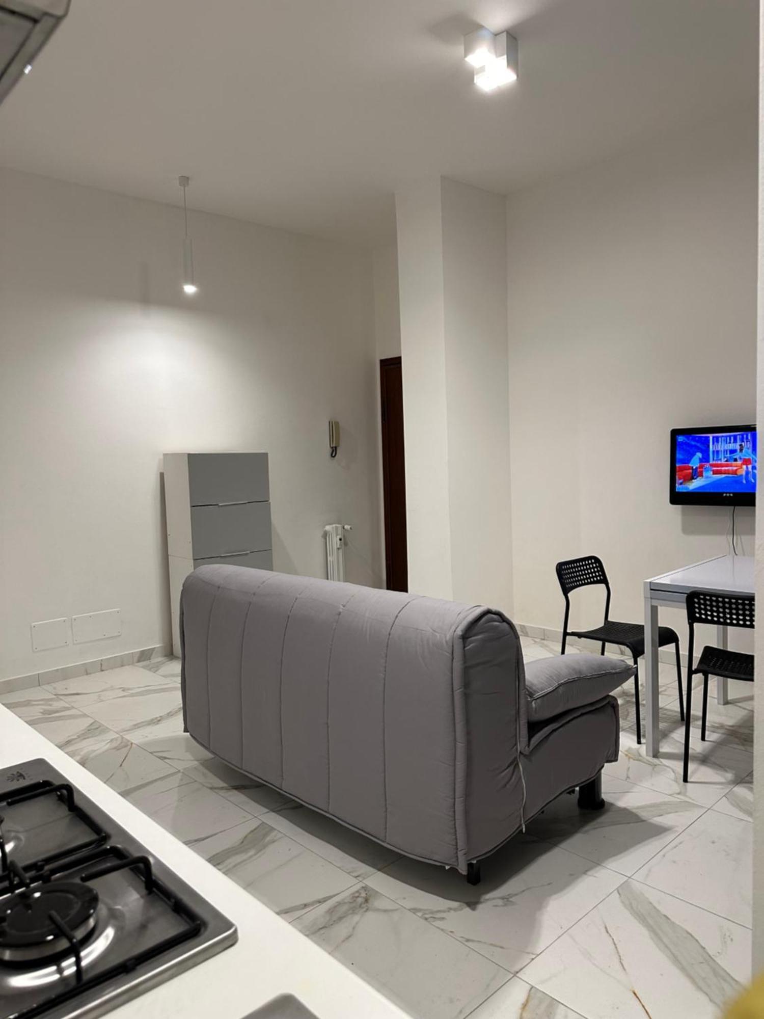 Jcube Apartments Bocconi Milano Екстериор снимка