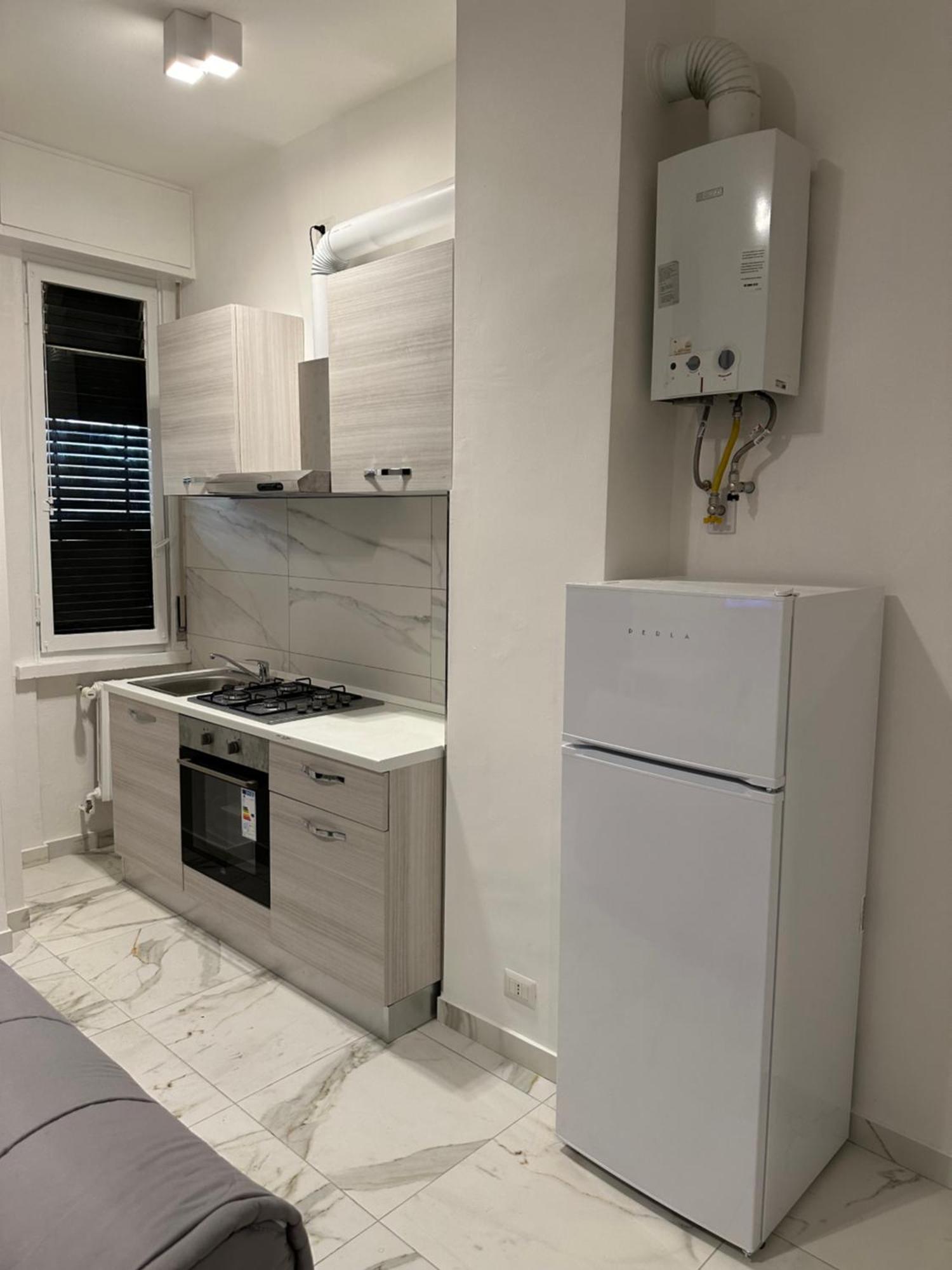 Jcube Apartments Bocconi Milano Екстериор снимка