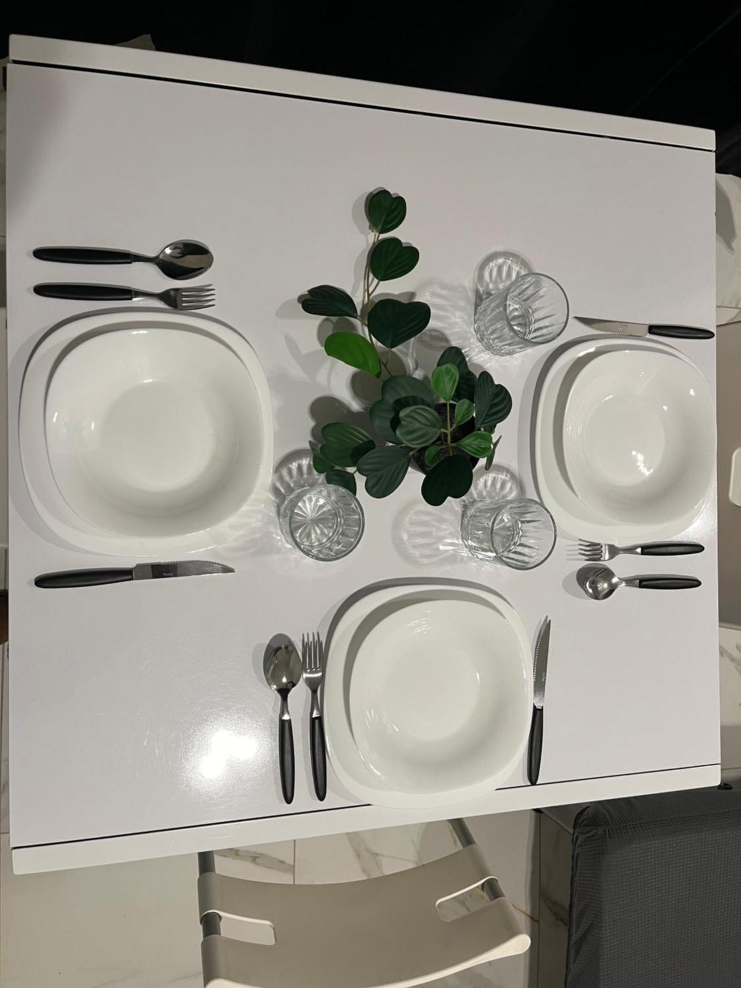 Jcube Apartments Bocconi Milano Екстериор снимка